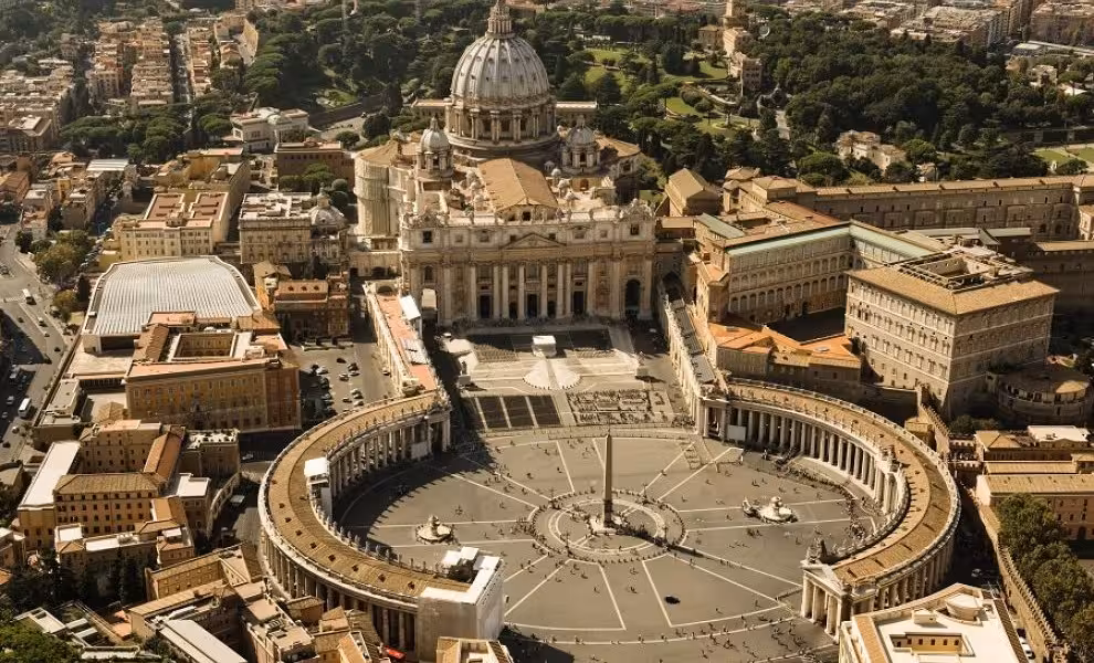 Roma, piazza san Pietro dall'alto